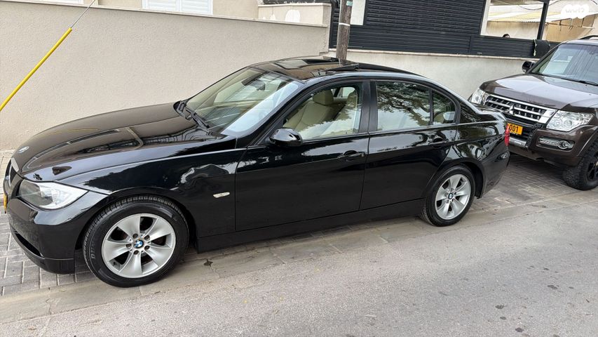 מודעת רכב ב מ וו סדרה 3