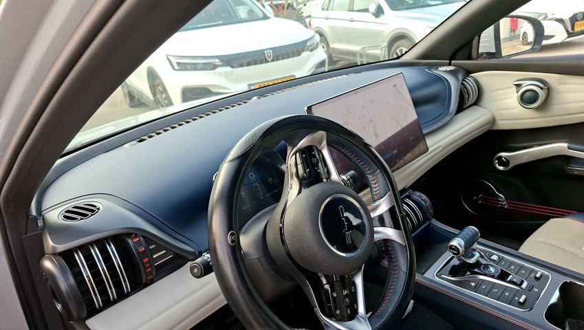 מודעת רכב בי.ווי.די אטו 3