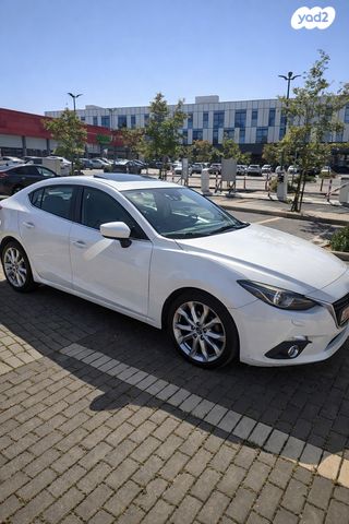 מודעת רכב מאזדה 3