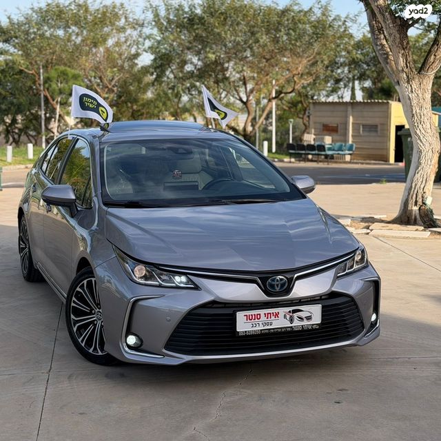 מודעת רכב טויוטה קורולה