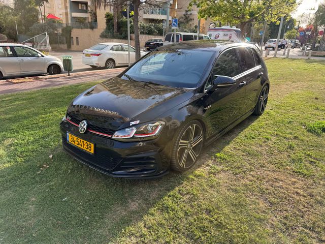 מודעת רכב פולקסווגן גולף