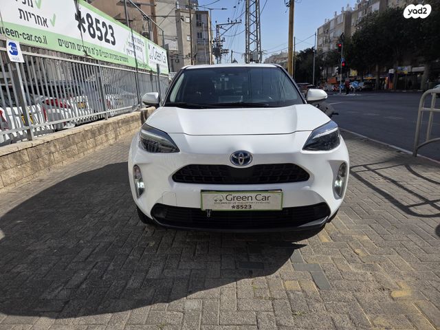 מודעת רכב טויוטה יאריס קרוס 2