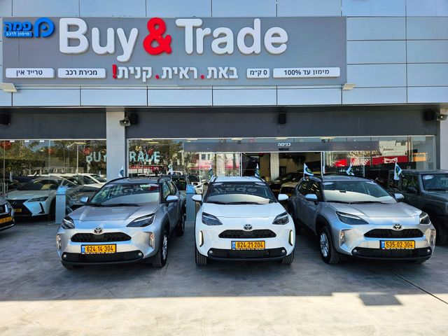 מודעת רכב טויוטה יאריס קרוס 1