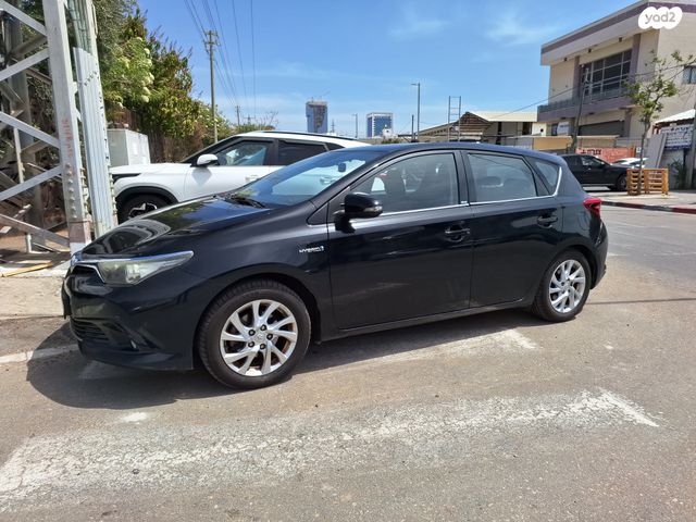 מודעת רכב טויוטה אוריס