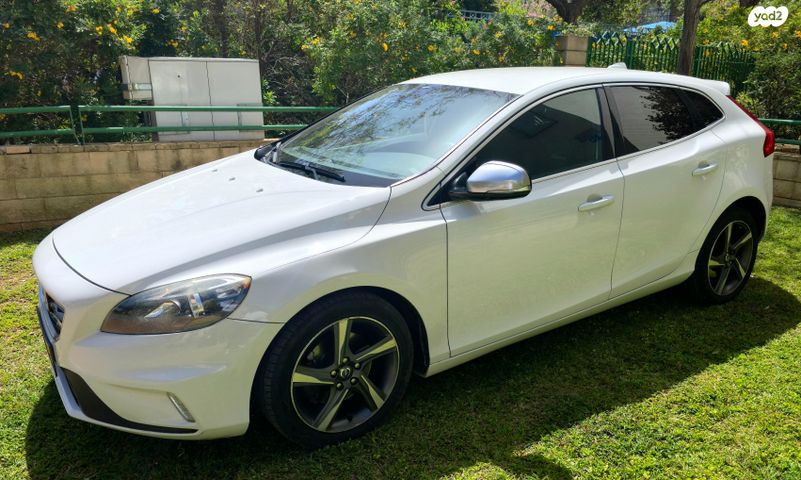 מודעת רכב וולוו V40