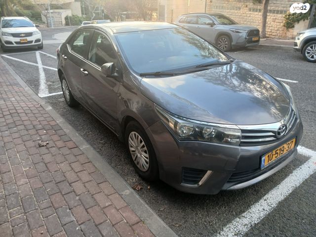 מודעת רכב טויוטה קורולה