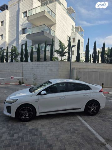 מודעת רכב יונדאי איוניק