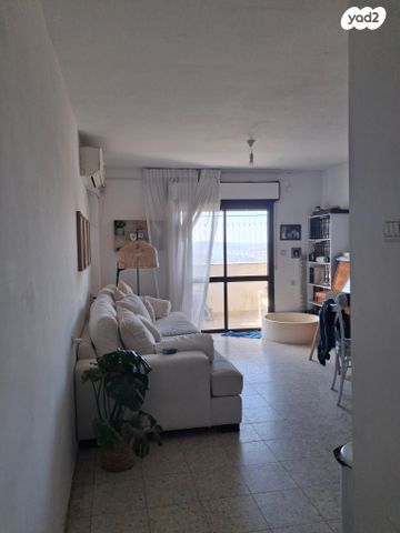 האדמו"ר מרוז'ין 3