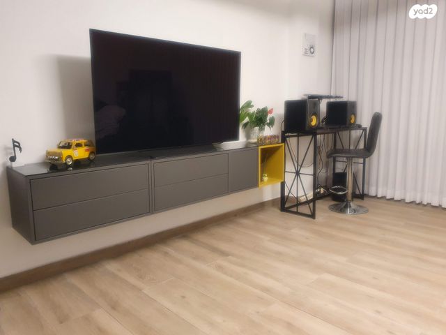 הרב עוזיאל 13