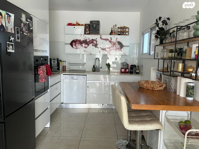 יהושע רבינוביץ 37