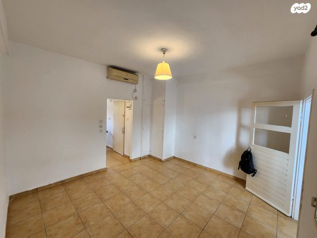 מורדי הגטאות 27