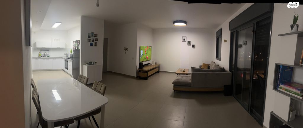 אסתר המלכה 7