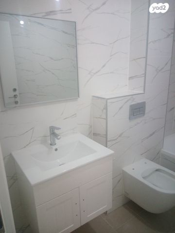 הרברט סמואל 30