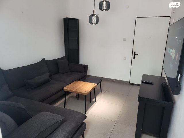 שדרות גושן 11