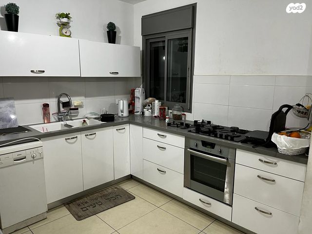 הנרייטה סאלד 8