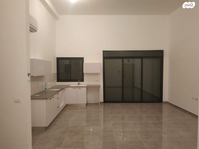 דליה רביקוביץ' 5