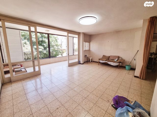 מודעת נכס, שלמה בן יוסף, שכונת חשמונאים, מרכז העיר א, רמת גן