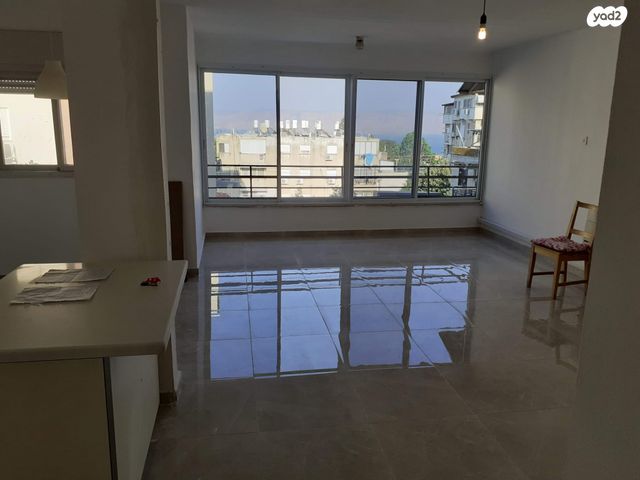 דירה, אחוזת כנרת, טבריה