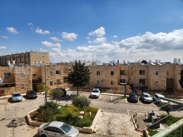 דירה למכירה בירושלים (תיווך) — 5