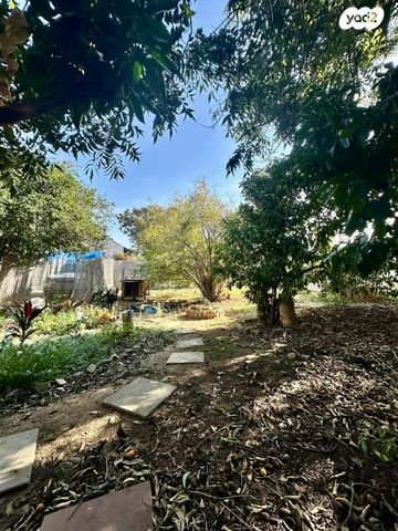 הרב שאול אחרק 