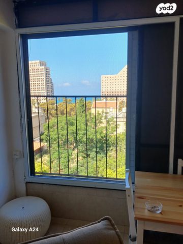 המלך יהואש 8