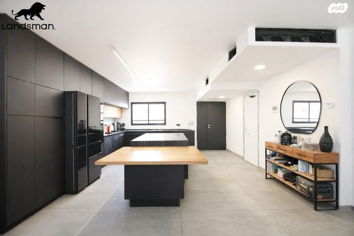 אהוד בן גרא 