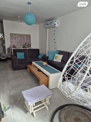 מודעת נכס, רעות, הוד השרון