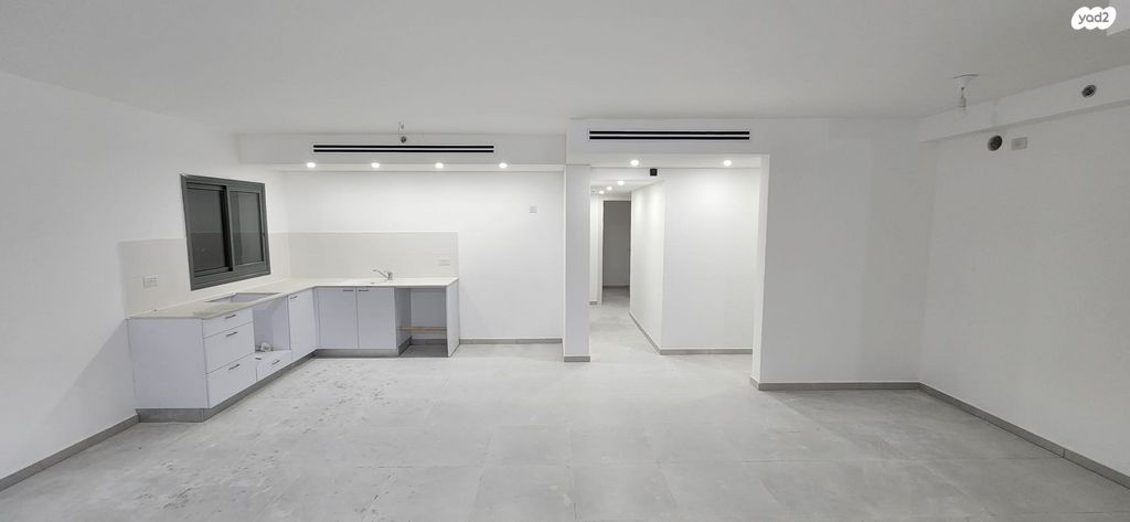 שייקה אופיר 5