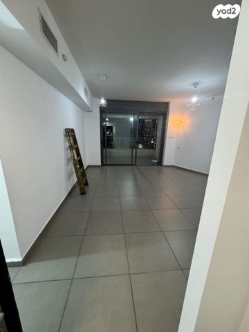 תוצרת הארץ 9