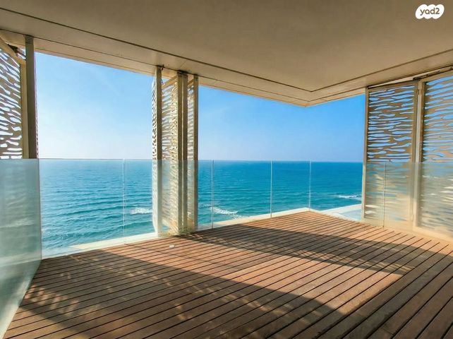 כ"ג יורדי הסירה 