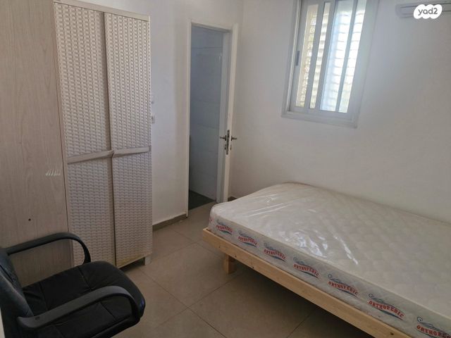 גיורא יוספטל 