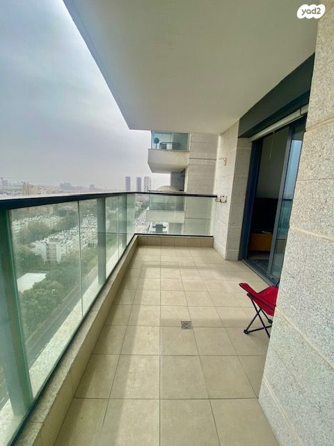 הרב ניסנבאום 