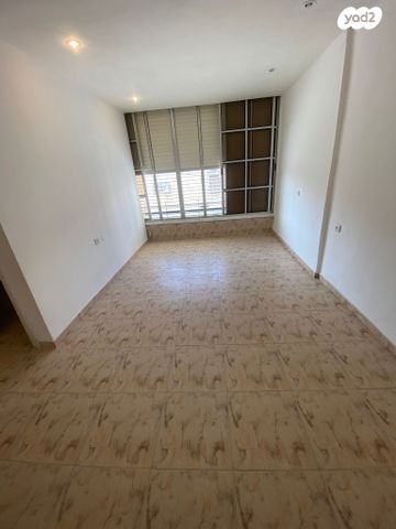 שמואל הנציב 42