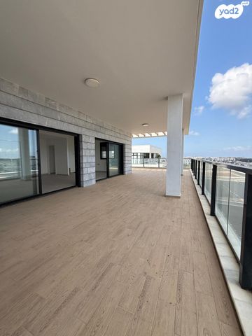 גג/ פנטהאוז