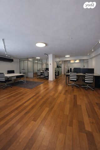 חנויות/ שטח מסחרי, תל אביב יפו