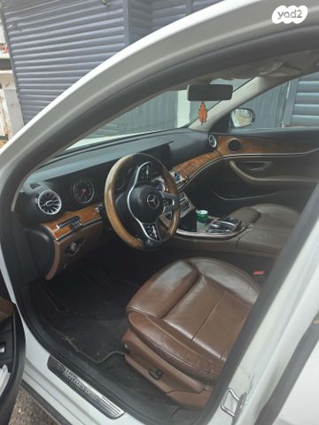 מודעת רכב מרצדס-בנץ E-class