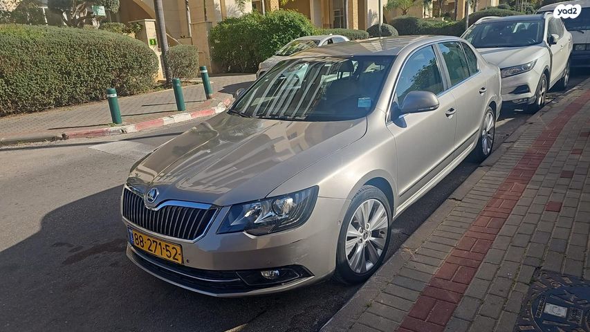 מודעת רכב סקודה סופרב