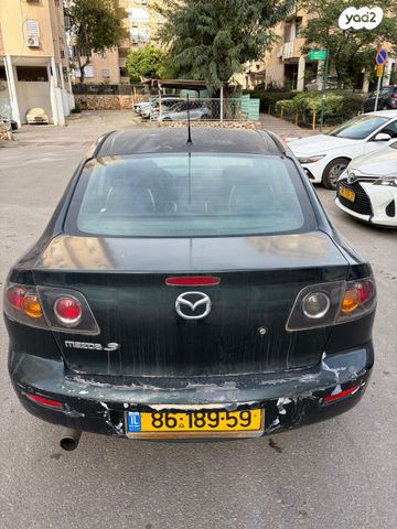 מודעת רכב מאזדה 3