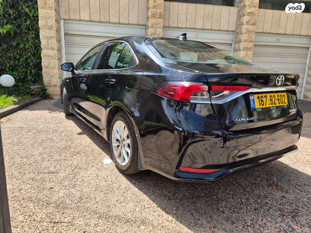 מודעת רכב טויוטה קורולה
