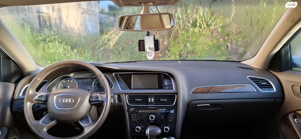 מודעת רכב אאודי A4