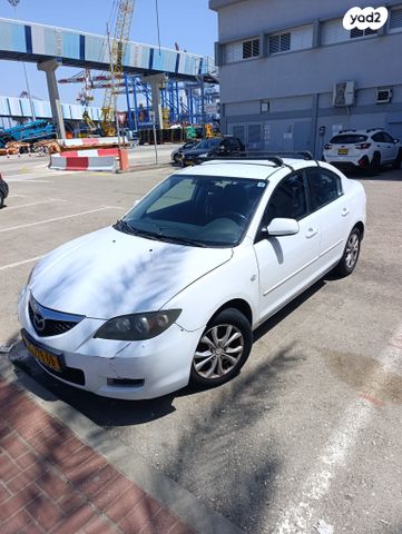 מודעת רכב מאזדה 3