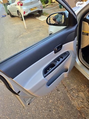 מודעת רכב יונדאי אקסנט i25