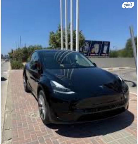 מודעת רכב טסלה מודל Y