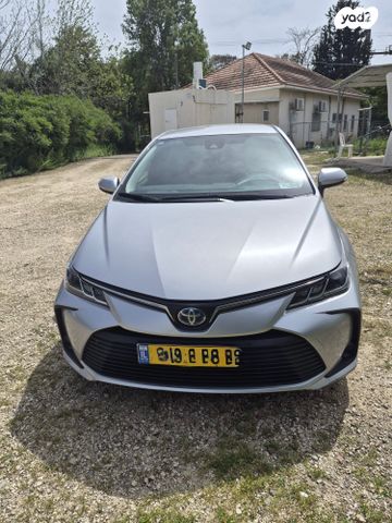 מודעת רכב טויוטה קורולה