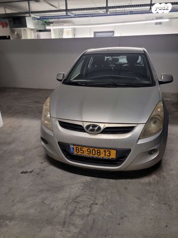 מודעת רכב יונדאי i20