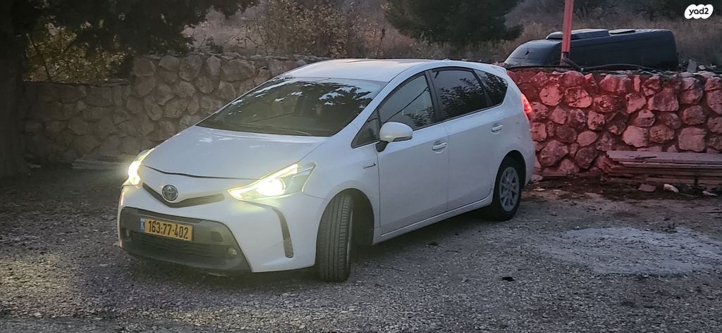 מודעת רכב טויוטה פריוס פלוס