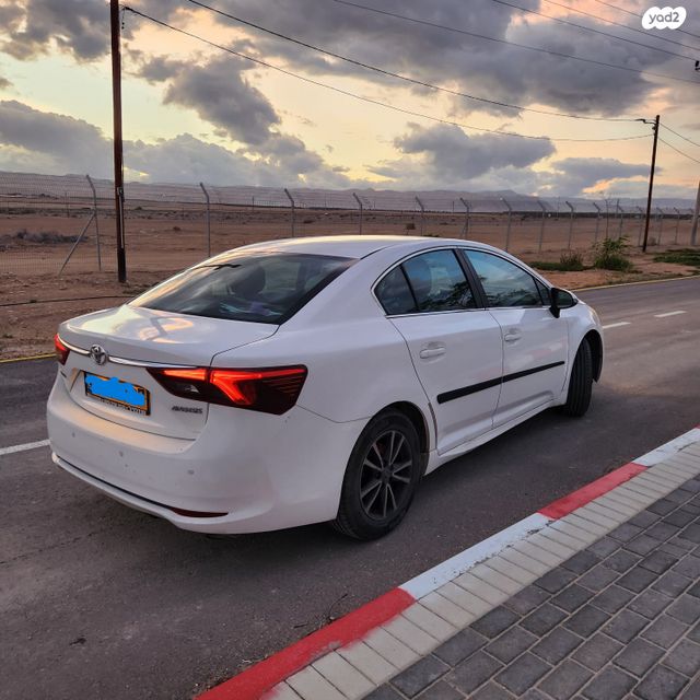 מודעת רכב טויוטה אוונסיס