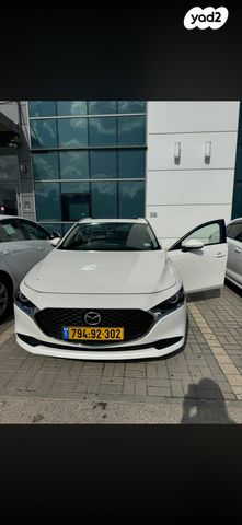 מודעת רכב מאזדה 3