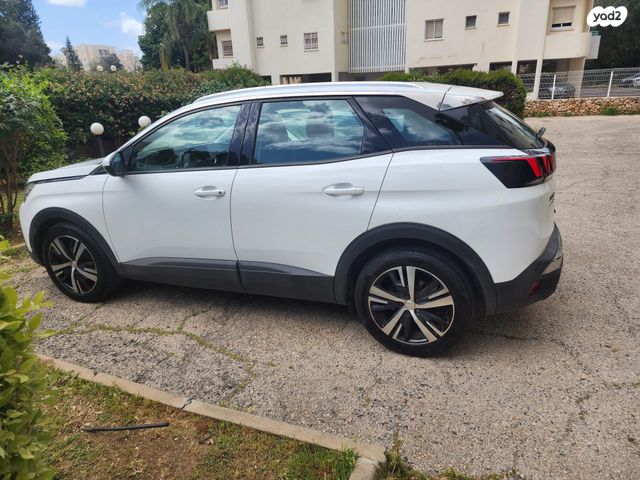 מודעת רכב פיג'ו 3008