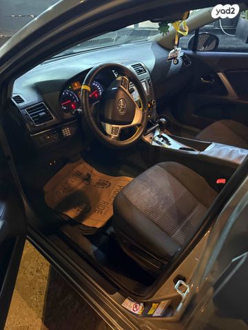 מודעת רכב טויוטה אוונסיס